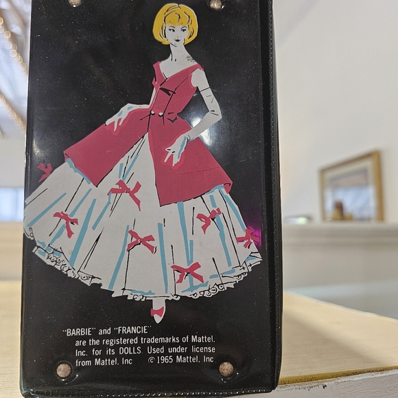 Vintage Barbie & Francie Thermos Lunchbox - Picture 3 of 7